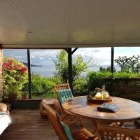 Vue mer et accès plage, hotel en Bouillante