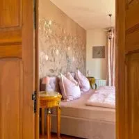 Design-Apartment in der Sternkopf-Engel-Villa, hotel i Oederan