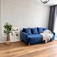 New Business-Class Apartament з ГЕНЕРАТОРОМ Varshavsky, отель в Киеве