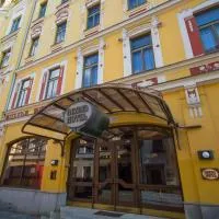 Grandhotel Garni، فندق في جيهلافا