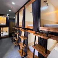 Kugii Hostel - Self Check-in Capsule Hostel near Cebu Airport: Cogon şehrinde bir otel