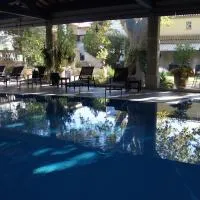 La Villa Mazarin – hotel w mieście Aigues-Mortes