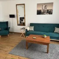 Eötvös Apartman: Cegléd şehrinde bir otel