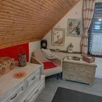 Menyecske Guesthouse, hotel i Keszü