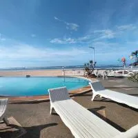 Punta Riviera Resort Bolinao, hotel v destinaci Bolinao