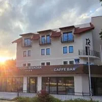 Hotel Risnjak, hotel u gradu Delnice