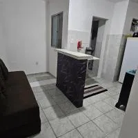 Casa com 1 Quarto e Garage - Alto da Cruz, Camaçari โรงแรมในกามาซารี