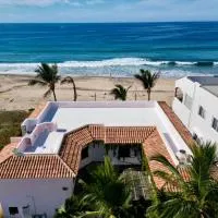 The Cerritos Beach Inn, hotel di El Pescadero