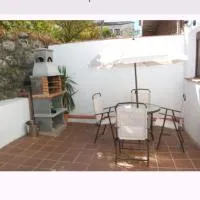 Viesnīca Acogedora casita con barbacoa pilsētā Kandeleda