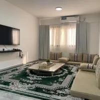Furnished 2BR Central Al Ain، فندق في العين