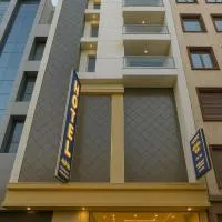 Hotel Emerald Suites By Aura, hotel en Noida