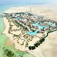 Zulal Wellness Resort by Chiva-Som, hotel en Ar Ruʼays