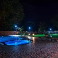 Hotel Jungle Palace Resort, hotelli kohteessa Umariā