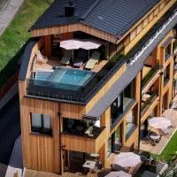 Lärchenlodge SkySpa and Rooftop Pool inklusive Stubai SuperCard, hotel a Fulpmes