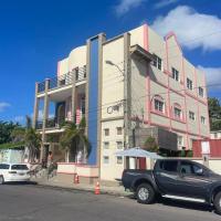 The Colosseum St Kitts，位于巴斯特尔罗伯特&middot;布拉德肖国际机场 - SKB附近的酒店