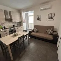 Little House, ξενοδοχείο στο Ρέτζιο ντι Καλάμπρια