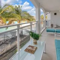Maho Beach 1BR Haven, Ocean Vista, khách sạn ở Maho Reef