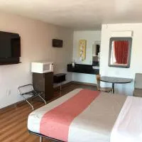 Motel 6-Connellys Springs, NC, hotel v destinácii Hickory