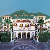 Grand Hotel La Sonrisa, מלון בסנט'אנטוניו אבאטה