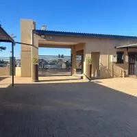 Tshiamo Estate, khách sạn ở Kuruman