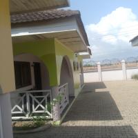 Feel at home luxury apartment, hotel blizu letali&scaron;ča Takoradi - TKD, Takoradi