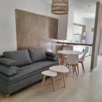 Hermoso departamento con patio, hotel a Quilmes