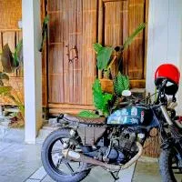 White Gloves โรงแรมในBeran-kidul