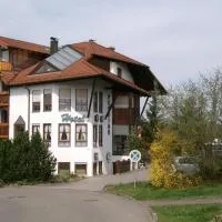 Hotel Glück, hotel em Ebersbach an der Fils