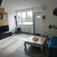 house in a farmhouse, hotel in Sains-lès-Fressin