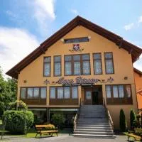 Restaurant Casa Barsan, מלון בBîrsana