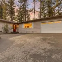 Gold rush nook, hotelli kohteessa Grass Valley