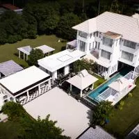 Phangan Cove Pool Villas, hotel Szrithanuban