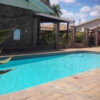 Cattleman's Rest Motor Inn, hotel near Charters Towers Airport - CXT, Charters Towers