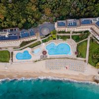HVD Riviera Beach Ultra All Inclusive & Mineral Pool - Private Beach & Free Parking, Hotel in Goldstrand