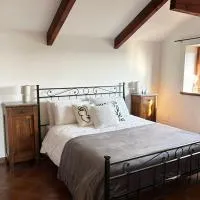 QuickHome Bianca Luce: Biella'da bir otel