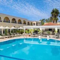 Konstantina Apartments, hotel v mestu Kavos