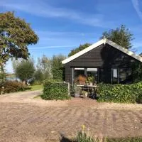 Gastenhuisje De Donk, hotell sihtkohas Brandwijk