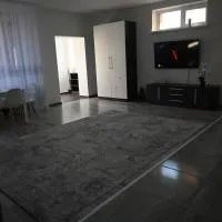 Bright and cozy apartment nr. 1, hôtel à Chişinău
