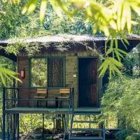 Pench Wilderness Camp Resort, hotel v destinácii Khawāsa