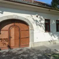 Kabóca Vendégház – hotel w mieście Vác
