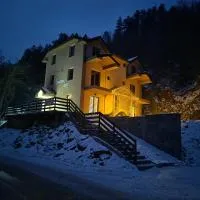 Suncani breg, hotel v destinaci Crni Vrh