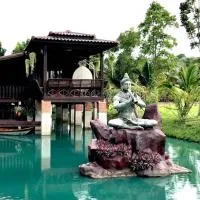 Thakrayang Brass Artisan Home Stay, hotell i Ban Tha Krayang