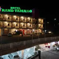Grand Tamaro Hotel, hôtel à Parapat