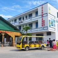 Khách Sạn Thành Trung Vàn Chảy, ξενοδοχείο σε Quang Ninh