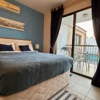 Kapparis Beach Escape, near beach, BBQ, free parking, хотел в Паралимни