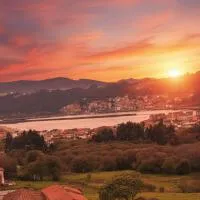 Complejo Rural Las Mimosas del Nalon – hotel w mieście San Juan de la Arena