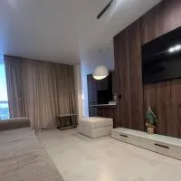 Апартаменти просторі 2 кімнати на Монастирський, hotel in Chortkiv