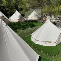 Glamping La Bellota, hotel in Encinas de Esgueva