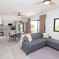 Elegant Coastal Escape Spacious 2BR Bayahibe, Hotel in San Rafael del Yuma