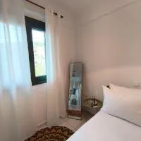 Mesta Port Bliss, Chios - Seaside Comfort and Charm, Hotel in Chios